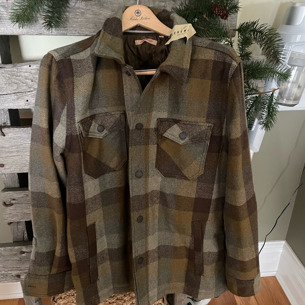 NWT flannel quilted jacket